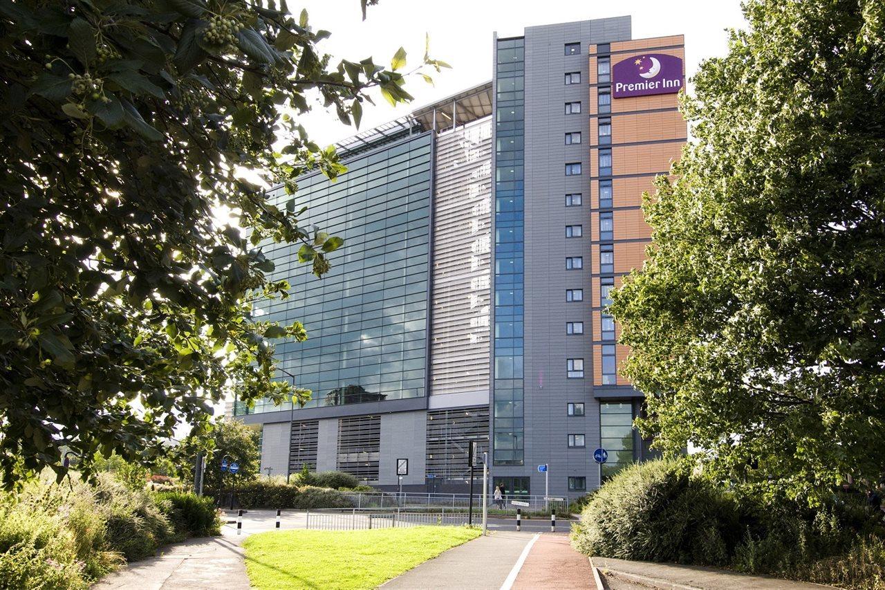 Premier Inn Sheffield City Centre Екстериор снимка