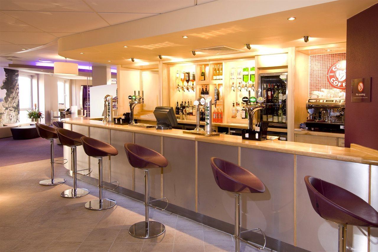 Premier Inn Sheffield City Centre Екстериор снимка